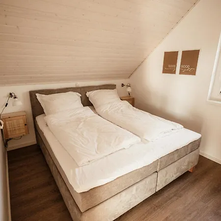 Traumhafte Seelodge Mit Sauna, Kamin Und Whirlpool Nordhorn Exterior foto